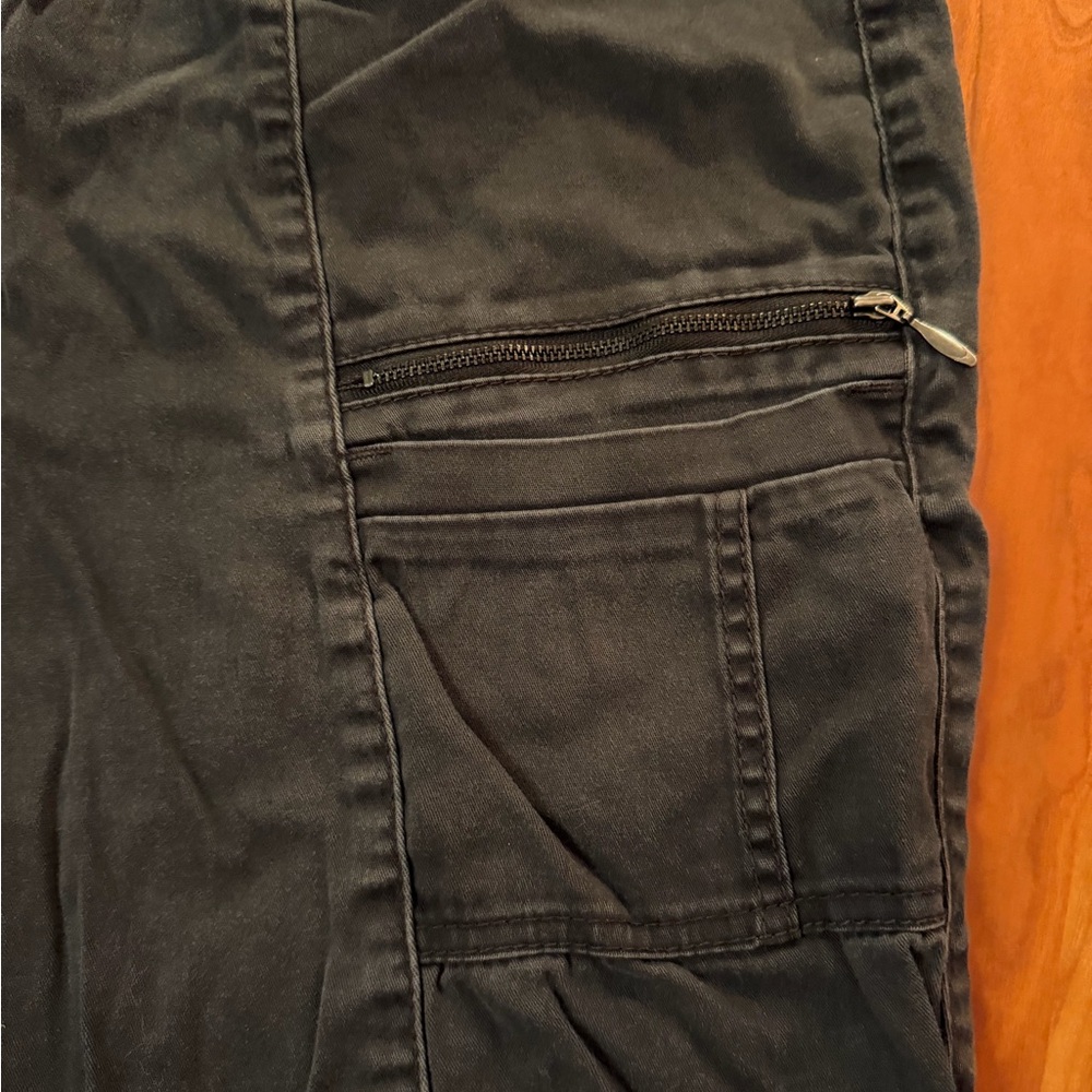 Supplies by Unionbay Skinny Cargo Pants 16 33W Charcoal Gray Zip Pocket Stretch - Picture 10 of 15